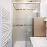 Apartment Guestready - Chic And Central Near Attractions
