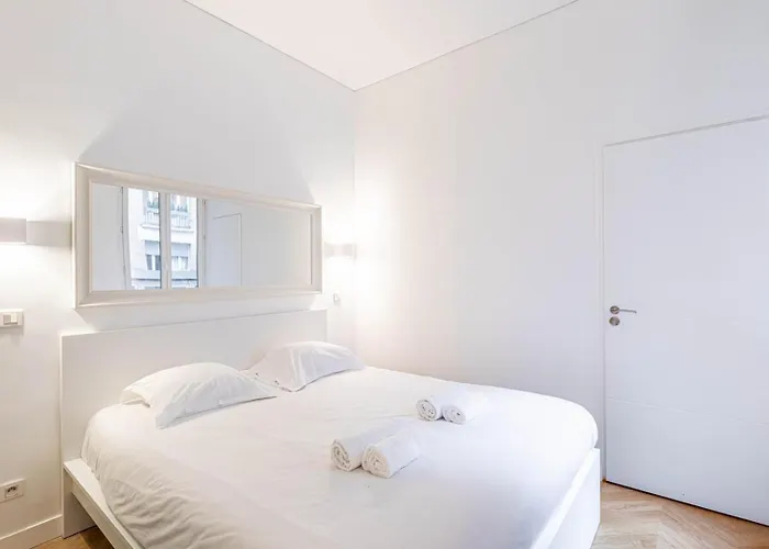 Guestready - Chic And Central Near Attractions