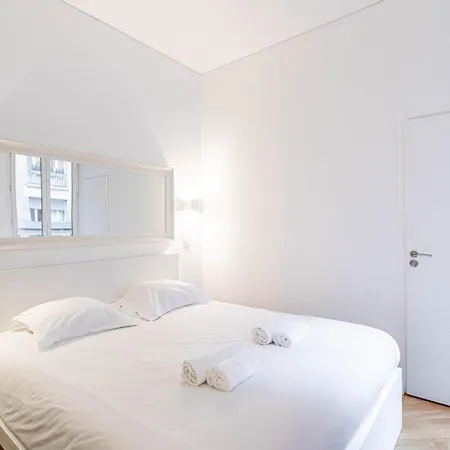 Guestready - Chic And Central Near Attractions