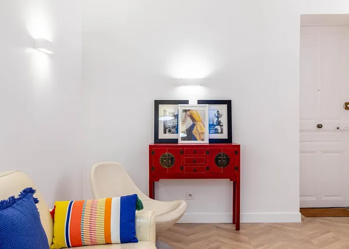 Guestready - Chic And Central Near Attractions Lejlighed